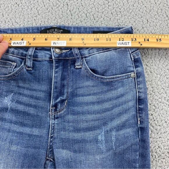 Judy Blue Women's Shredding Up My Life Distressed Relaxed Fit Jeans | Size: 27 - Picture 8 of 14